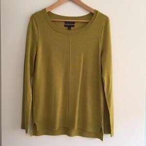 Cynthia Rowley 100% Merino Wool Sweater Mustard‎ Crewneck Top